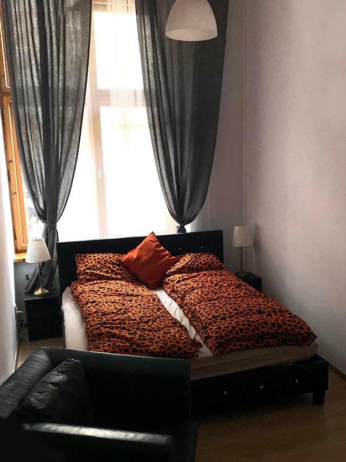 Glamour Apartment Florianska 32 クラクフ エクステリア 写真