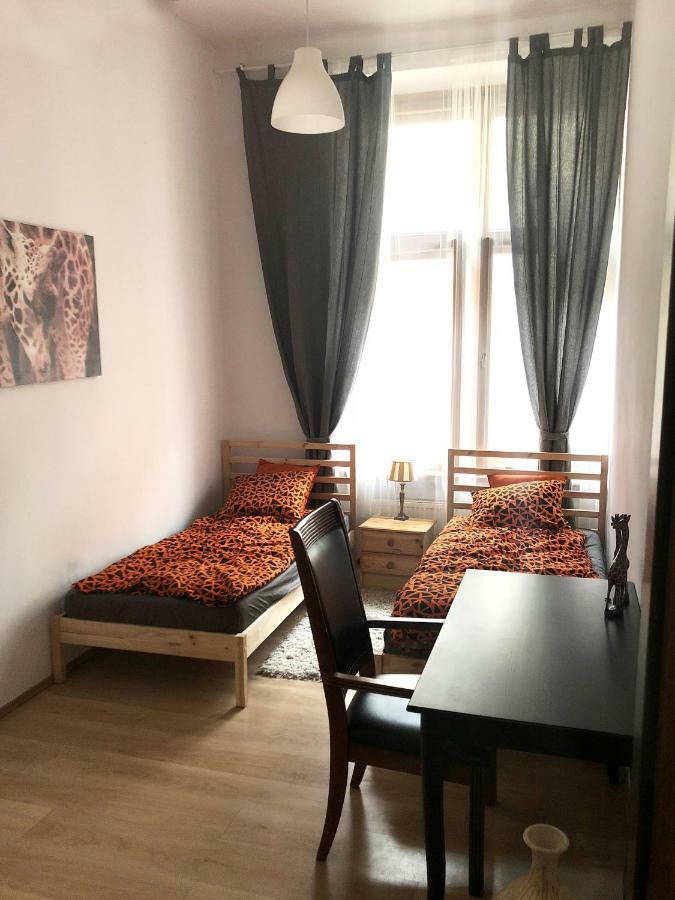 Glamour Apartment Florianska 32 クラクフ エクステリア 写真